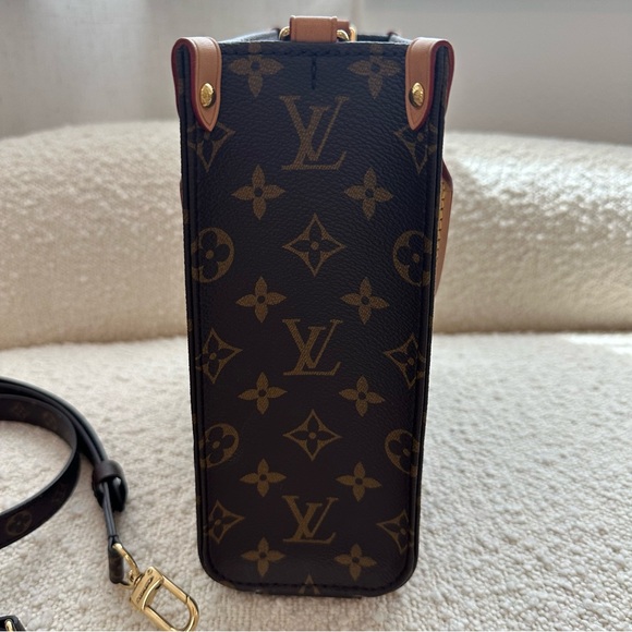 ❌ SOLD ❌ Louis Vuitton Monogram Sac Plat BB Handbag Crossbody - Picture 6 of 15